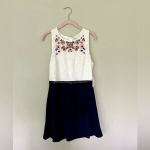 Altar’d State white lace and navy dress. Size large. Brand new with tags.